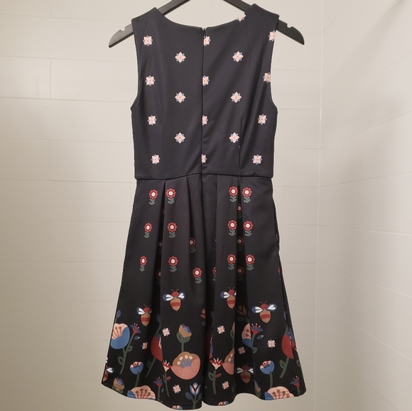 Twik flowers & bees dress - Picture 3 of 8